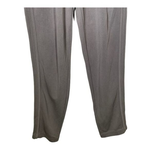 Athleta Taupe Wide Leg Yoga Pants Medium Soft Stretch Lounge - Picture 3 of 9